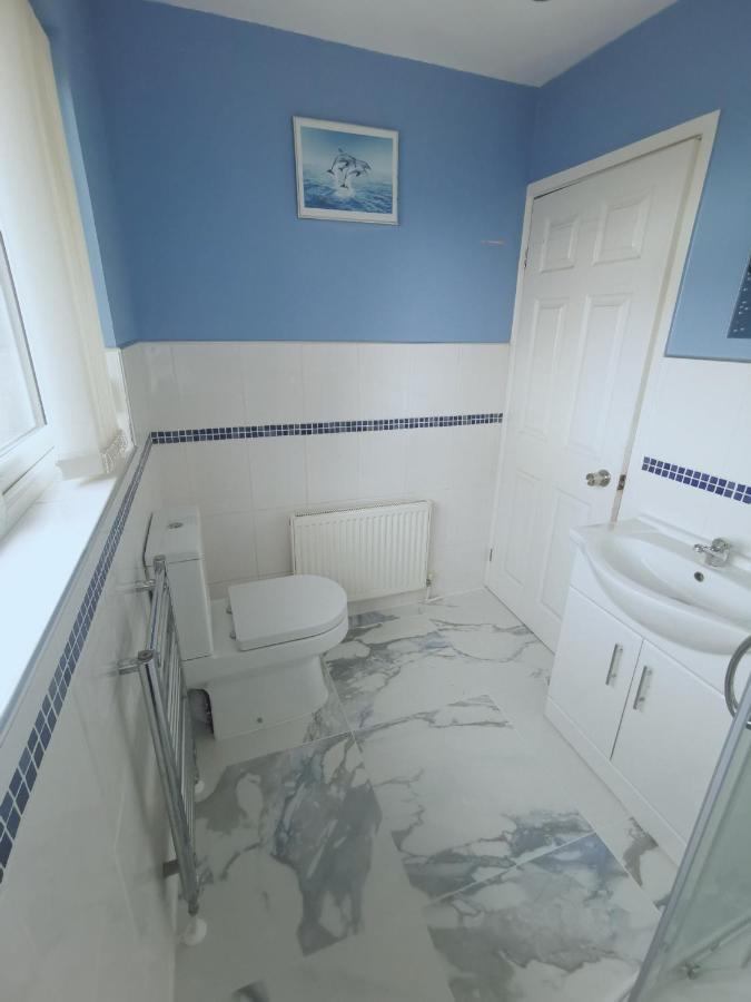 Room In A Friendly Home In A Quite Neighborhood Of Cardiff Ngoại thất bức ảnh